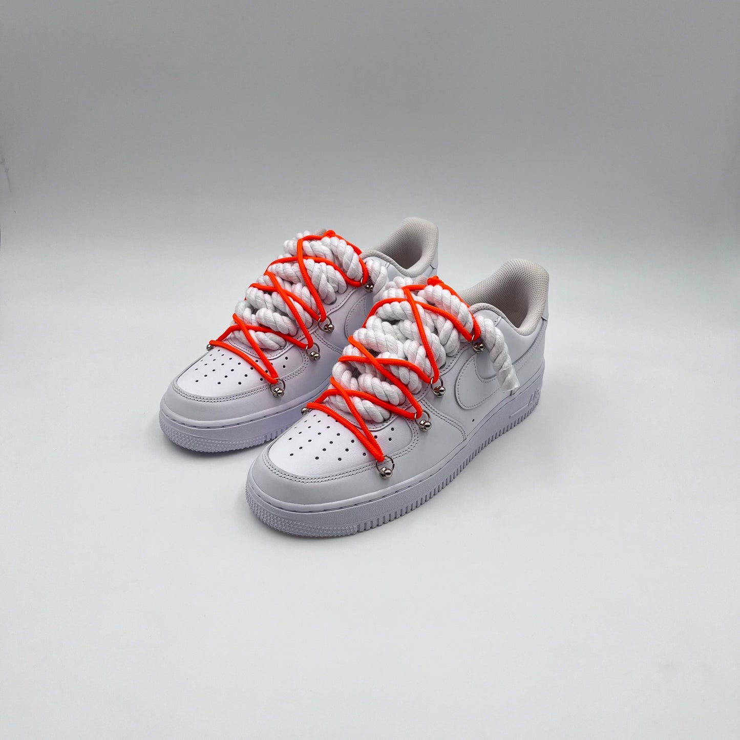 AF1 Blanc - Lacets Doubles Orange