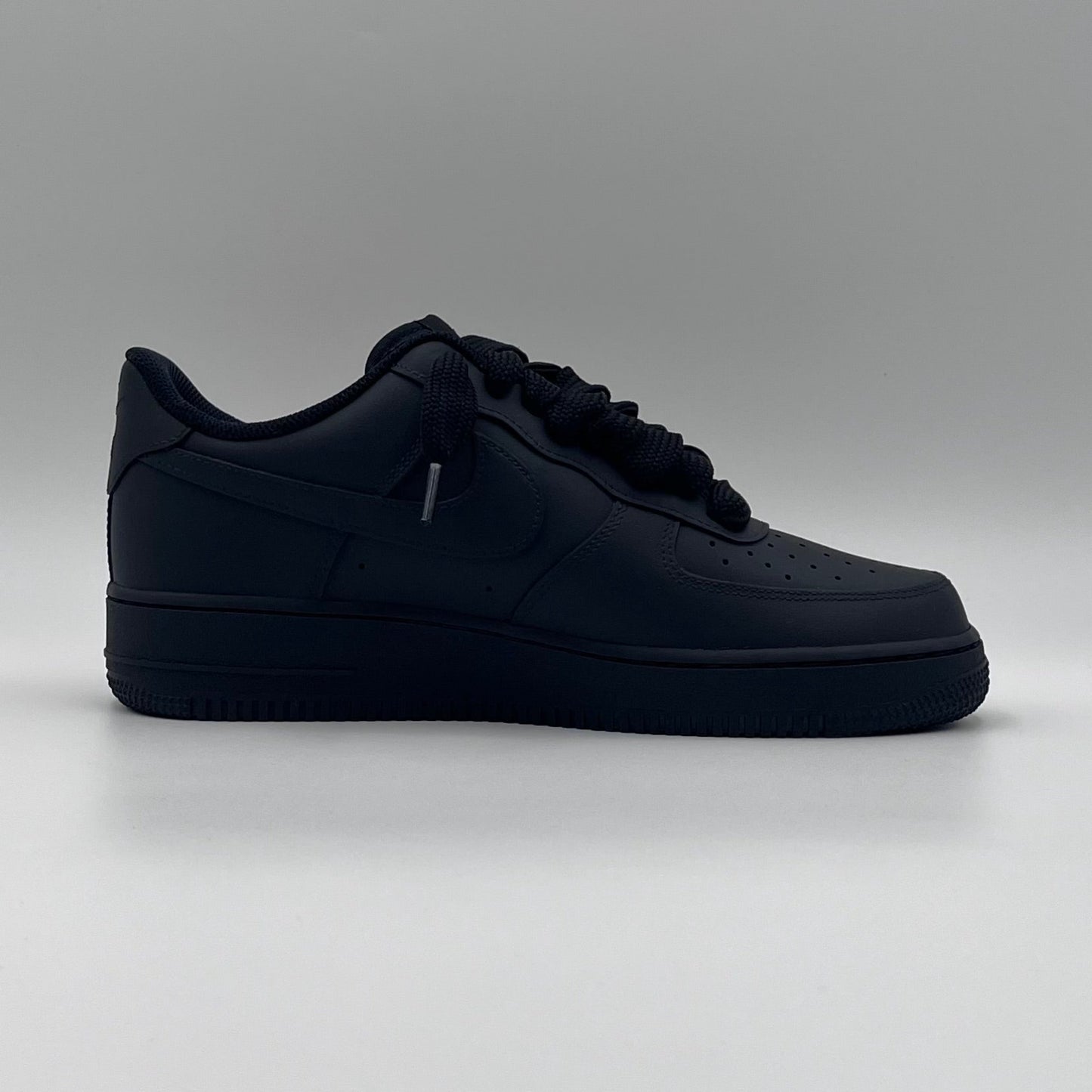 AF1 Matte Black - Black Baggy Laces